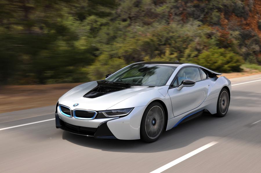  BMW i8 2014 года  (фото 70 из 180)